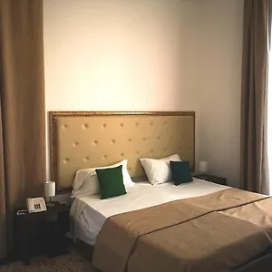 https://hotel-valentino-catania.taorminaitalyhotels.com