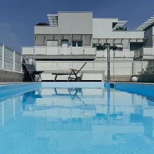 Apartment The - Luxury With Pool, Peschiera del Garda